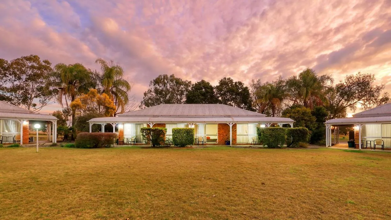 Chinchilla Great Western Motor Inn 4*,  Australia